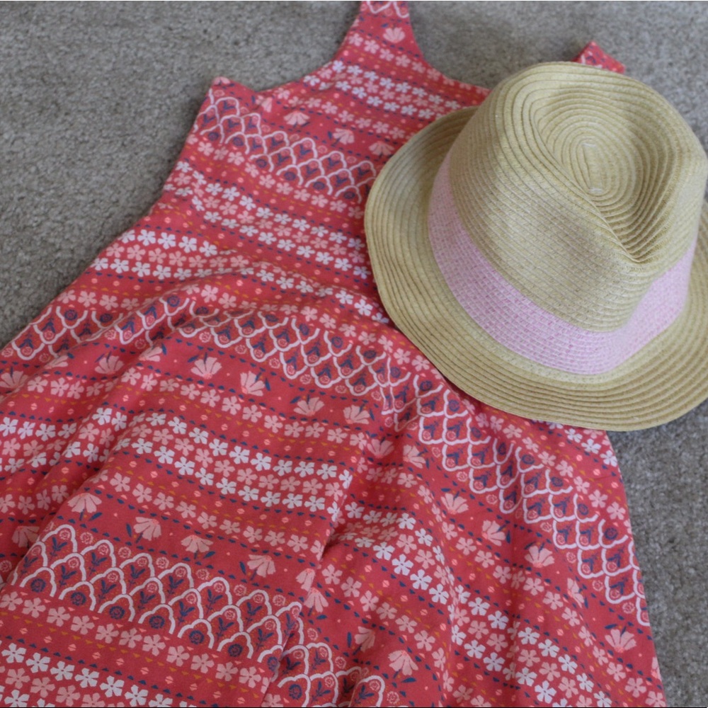 girls summer dress with hat!